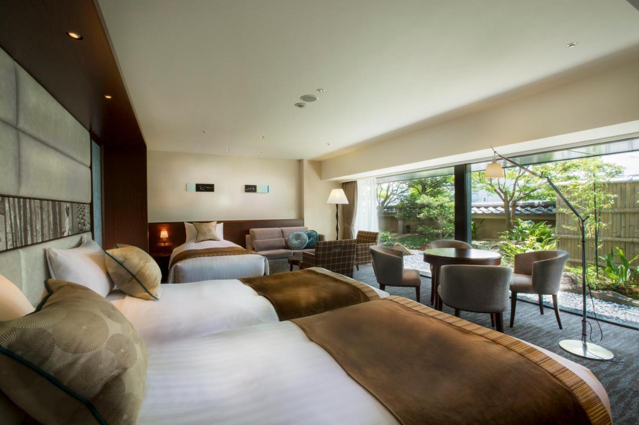 Kyoto Century Hotel Exteriör bild